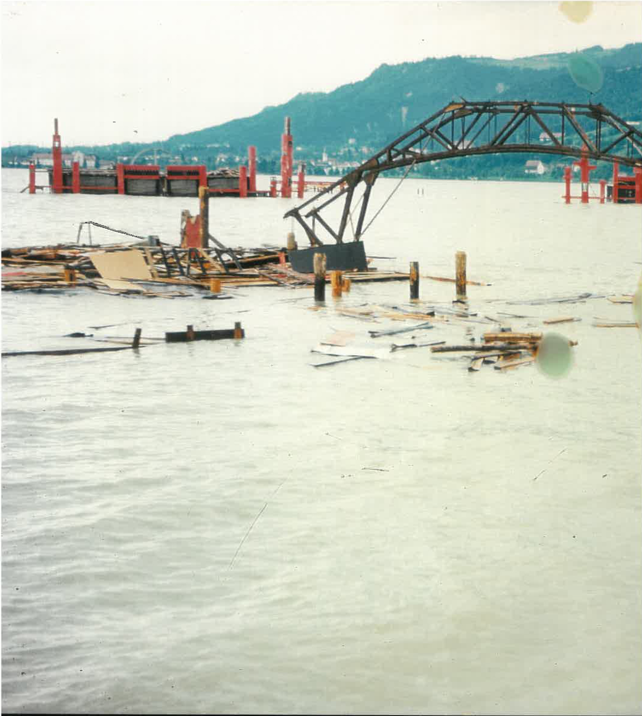 1965 Buhenenzerstoerung Nach Sturm Hochwasser(C)Unbekannt
