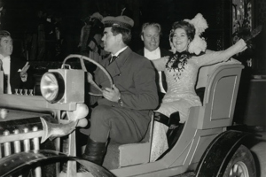 1968 Dielustige Witwe(C) Foto Hütter