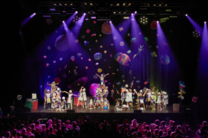 Fedeki Show©Anjakoehler 250126