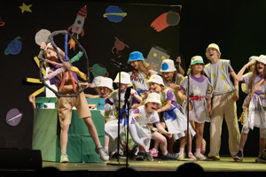 Fedeki Show©Anjakoehler 250112