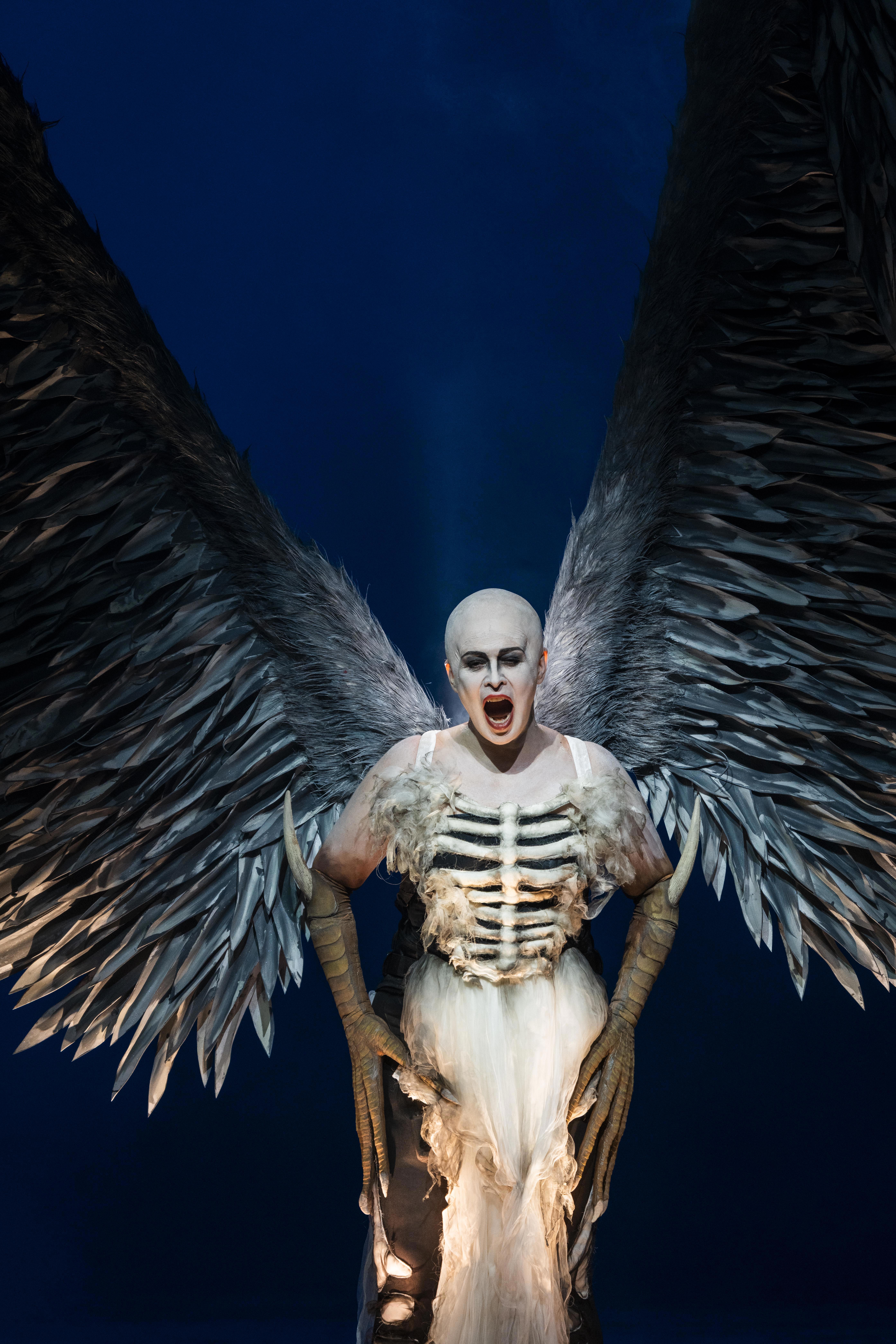 20250711 OEDIPE 200 (1)