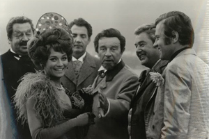 1970 Die Fledermaus Oben(C) Walter Gnaiger (KS Kunz)